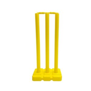 KARSON PLASTIC STUMPS WITH BASE & BAILS